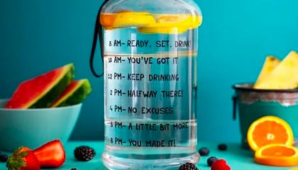 尤文图斯在欧冠小组赛中险胜对手：绝境反弹与未来可期